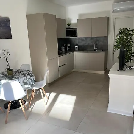 Ennio Class Apartament